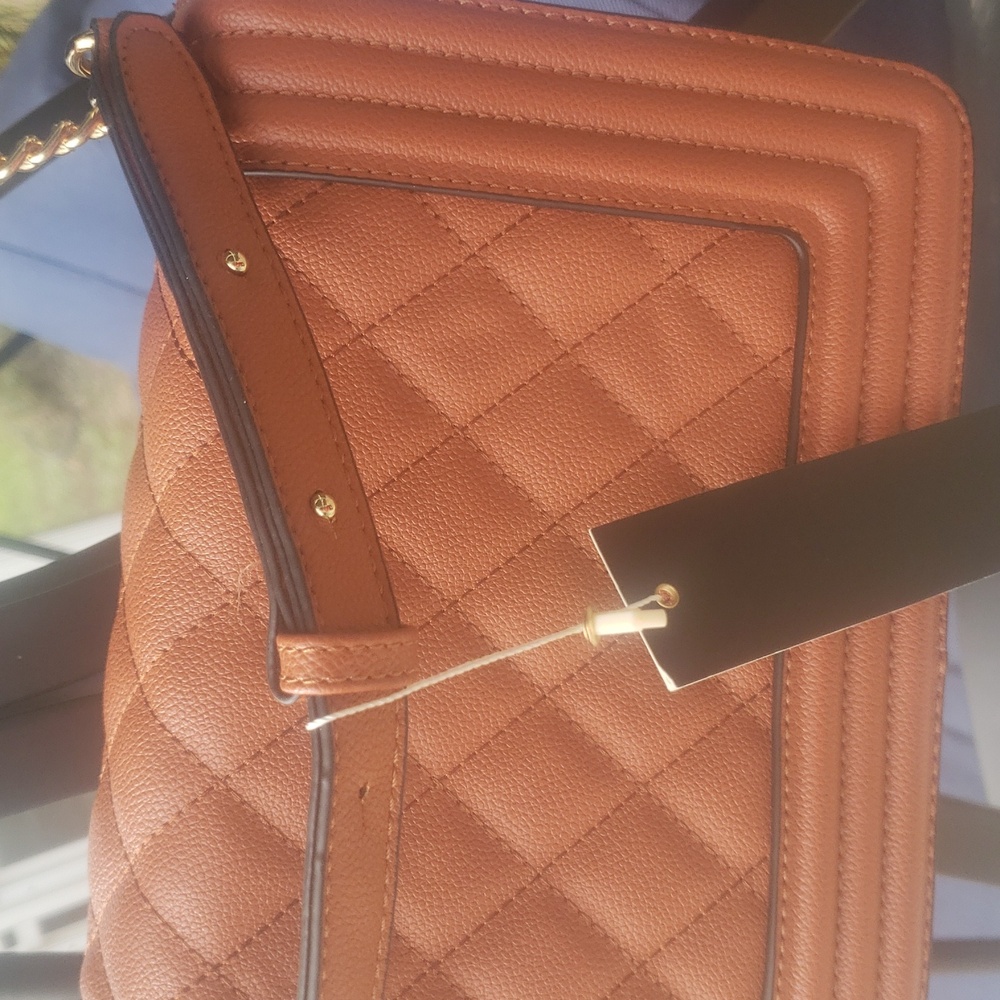 ❤QUILTED CHAIN CROSSBODY - Picture 5 of 8